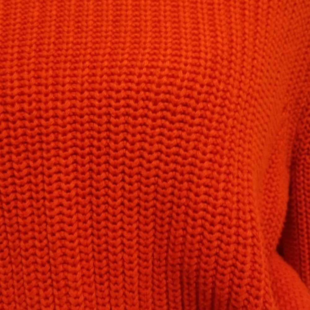 H&M burnt orange sweater - Picture 3 of 3